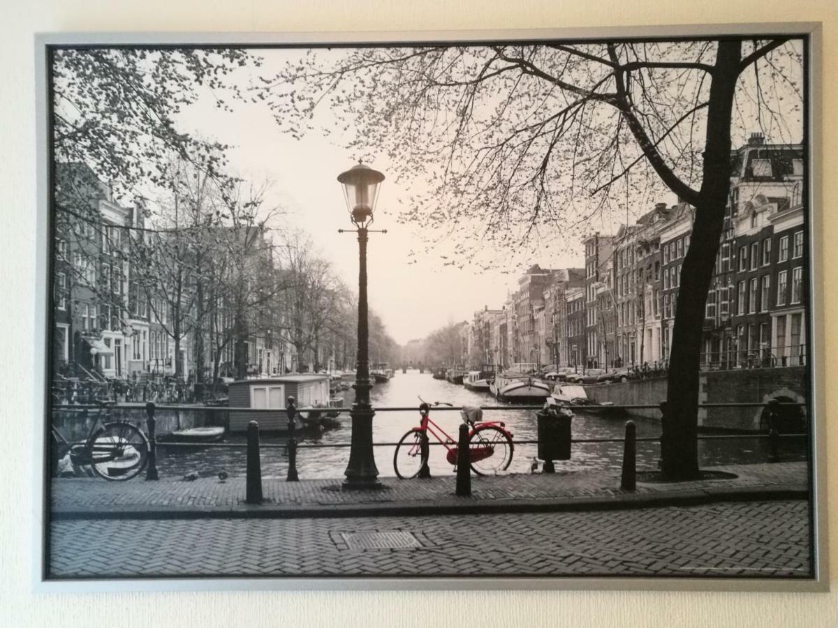 B&B Klaver Amsterdam - Unique Canal Location With Balcony エクステリア 写真